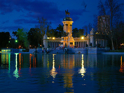 Fotos Monumento a Alfonso XII. | Madrid