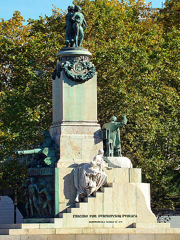 Monumento a Castelar